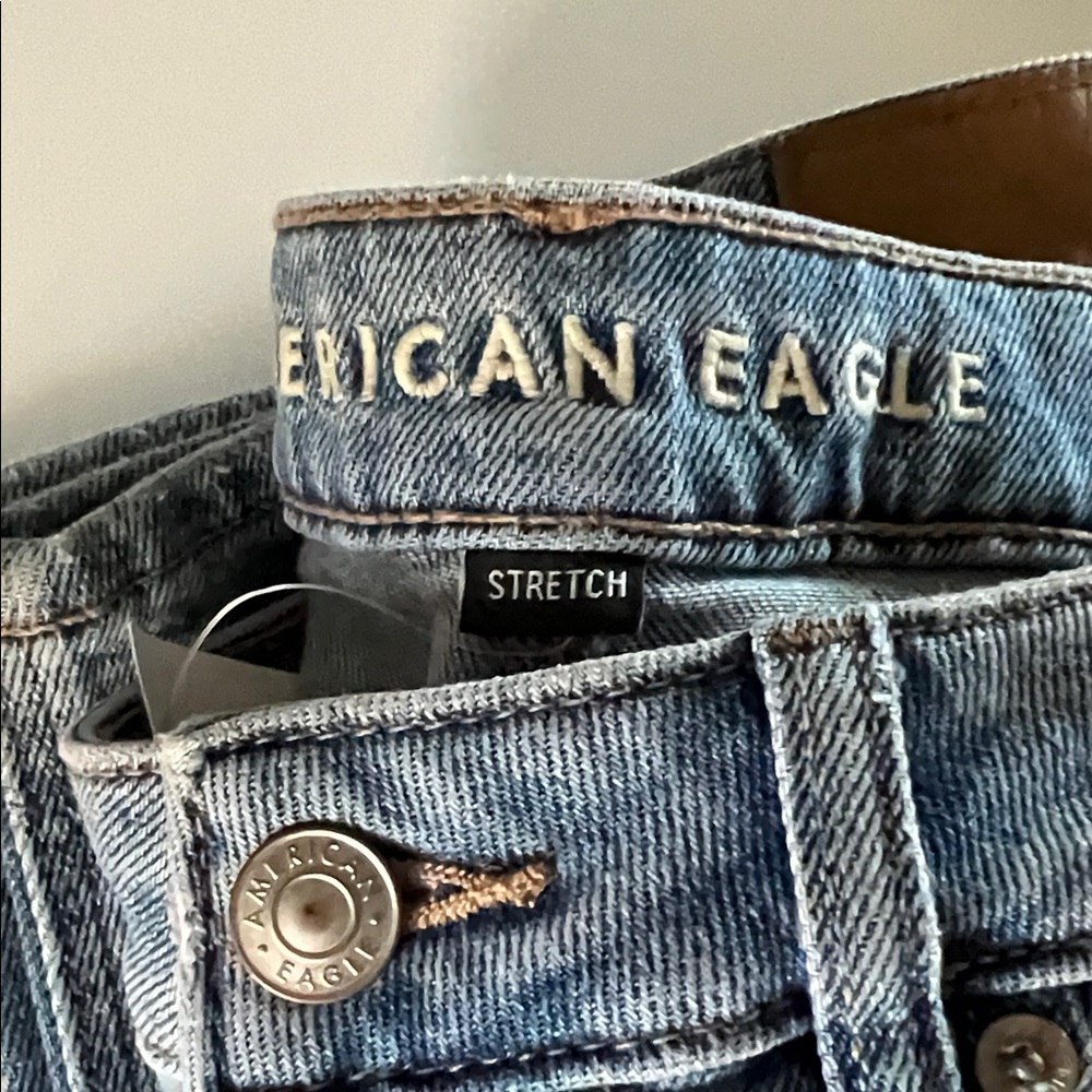 American Eagle Outfitters Denim Stretch Mom Jean - Picture 4 of 5
